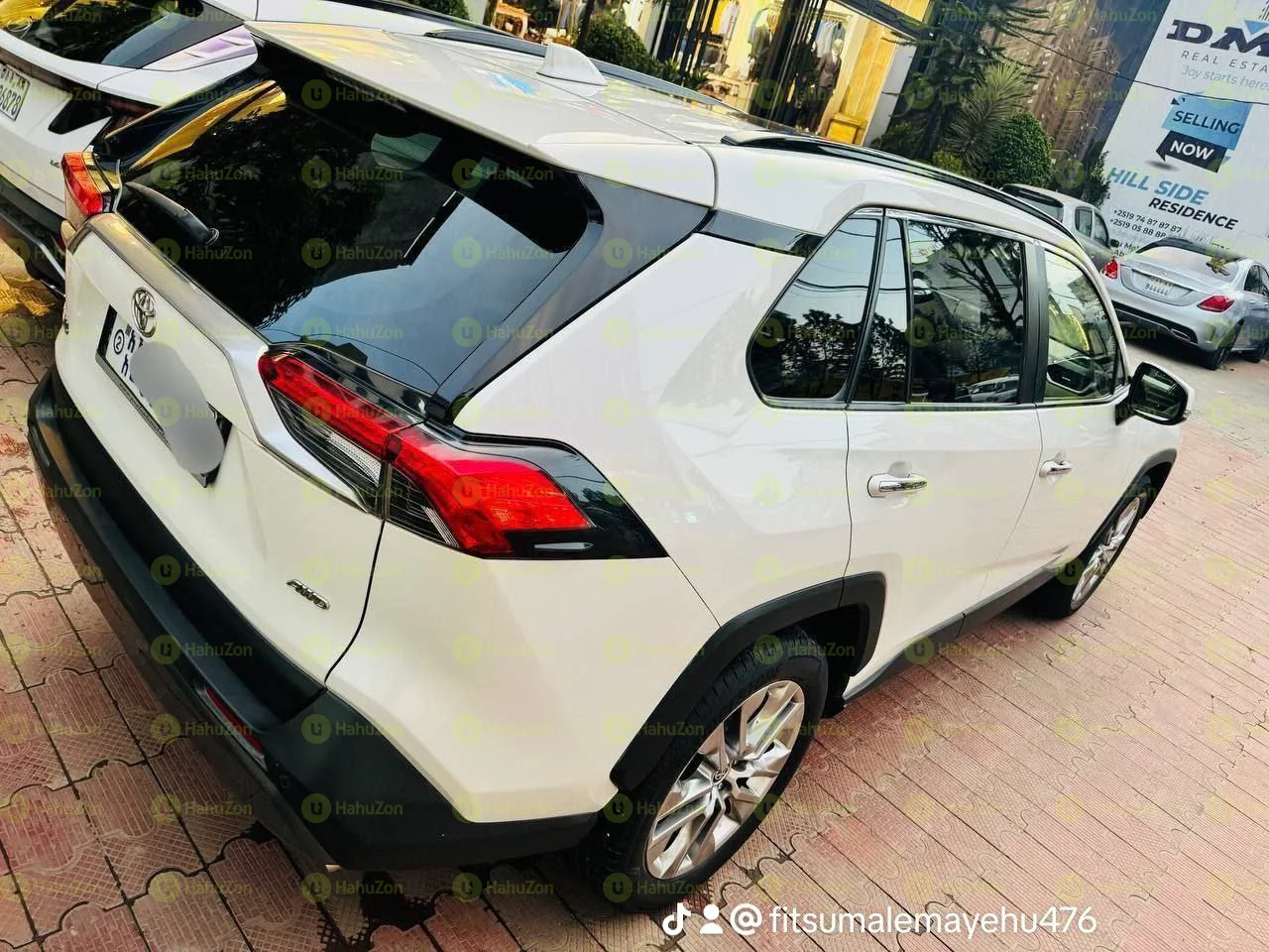 2021 Model-Toyota Rav4