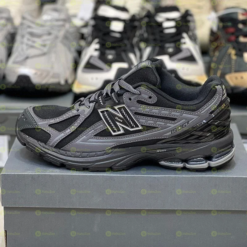 New Balance Men's Shoes