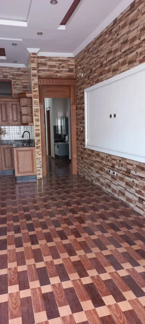 250 ካሬ የሚሸጥ ቪላ ቤት በሰሚት