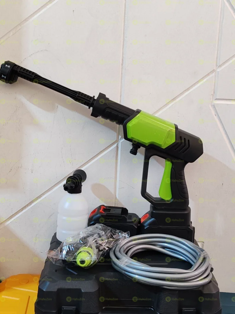 Rechargeable Pressure Washer