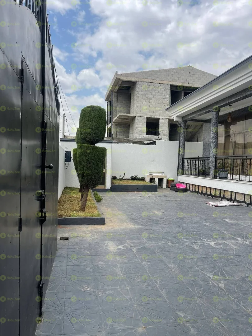 530 ካሬ የሚሸጥ ቪላ ቤት በወሰን