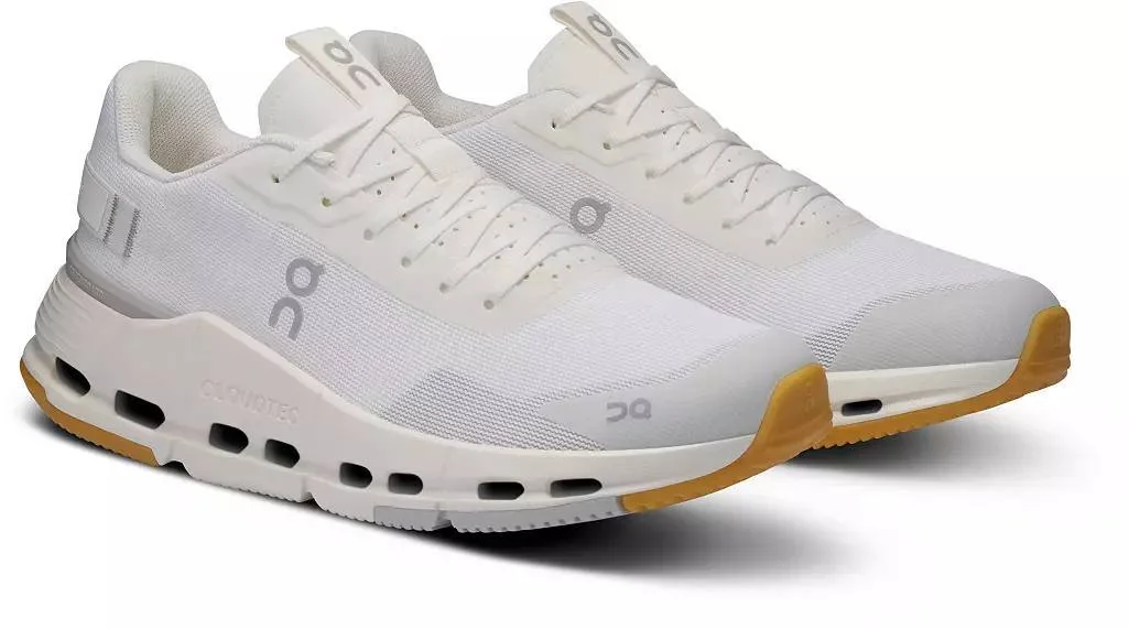 On Cloudnova Forum 2 Runing Low Men's Shoes