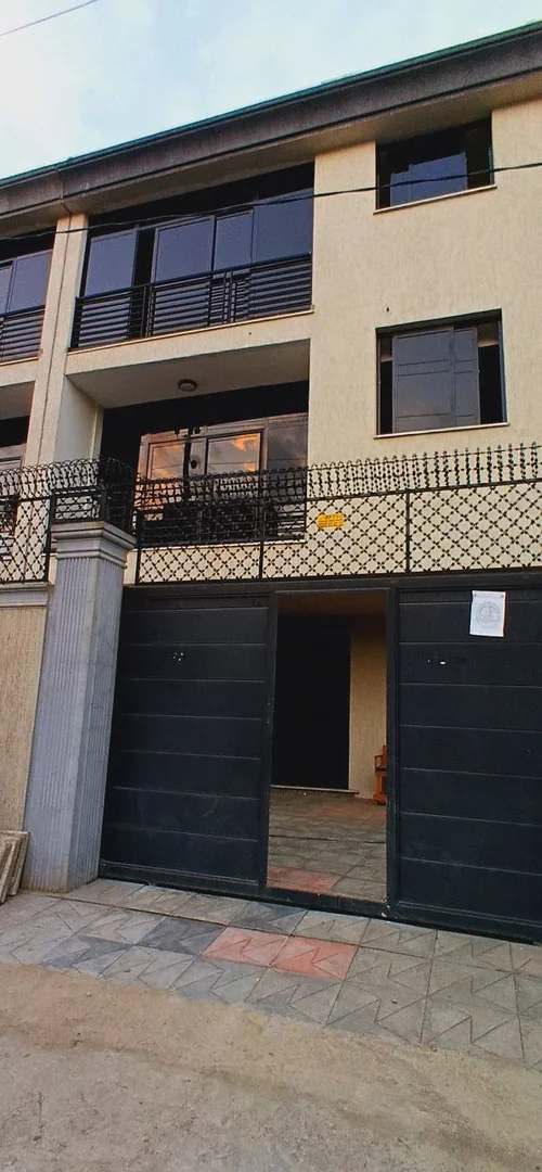 140 ካሬ የሚሸጥ G+2 ቤት በጣፎ አካባቢ