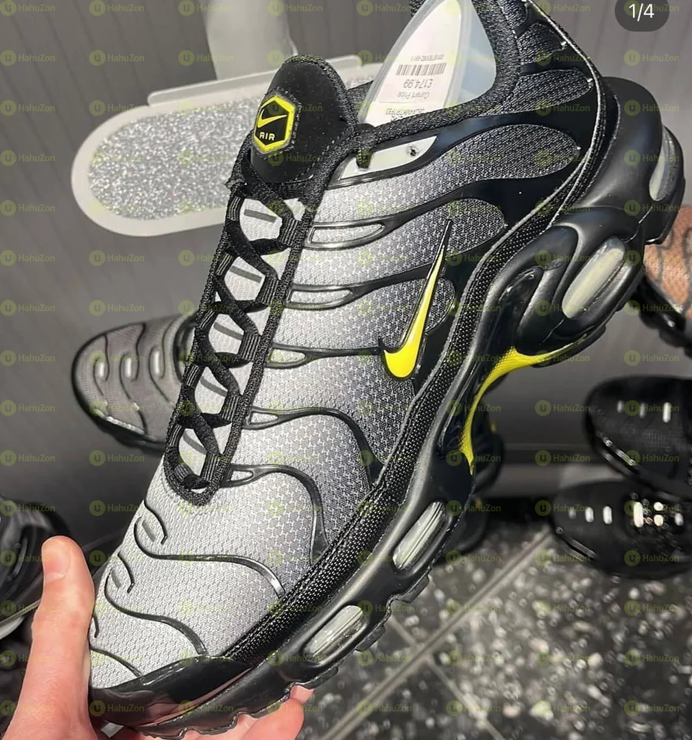 Nike Air Max Plus TN Triple Black Low Men's Shoes