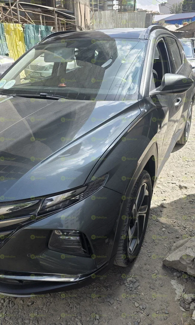 2021 Model-Hyundai Tucson