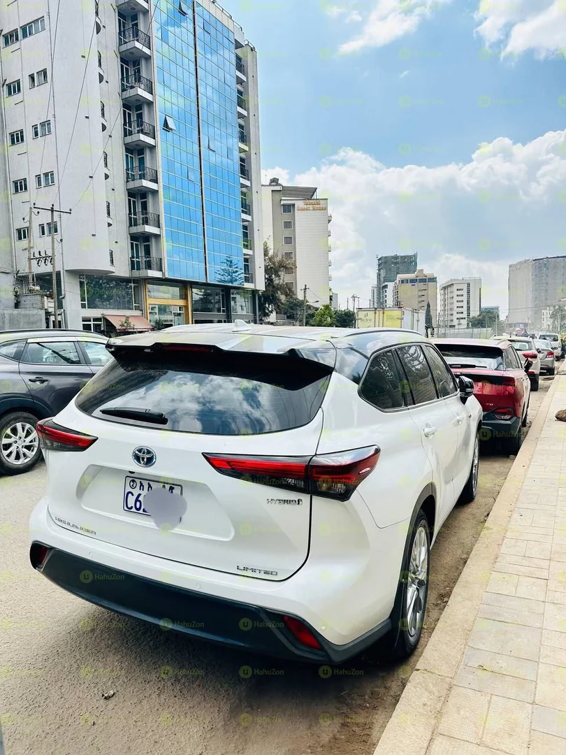 2024 Model-Toyota Highlander