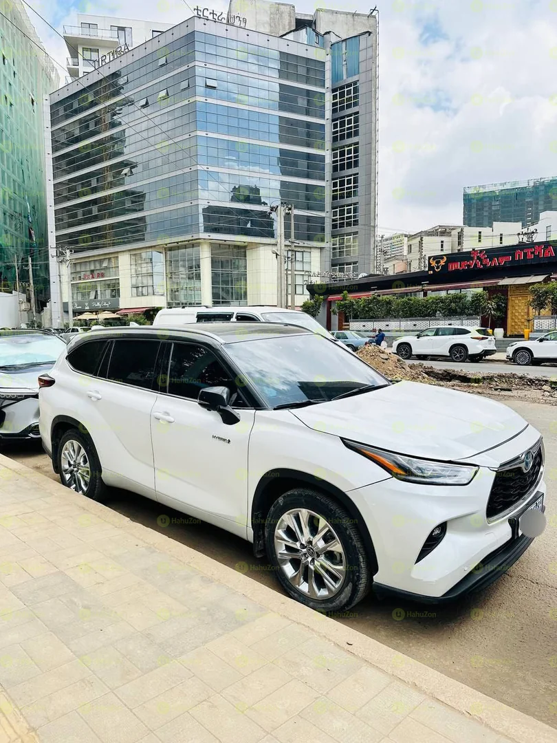 2024 Model-Toyota Highlander