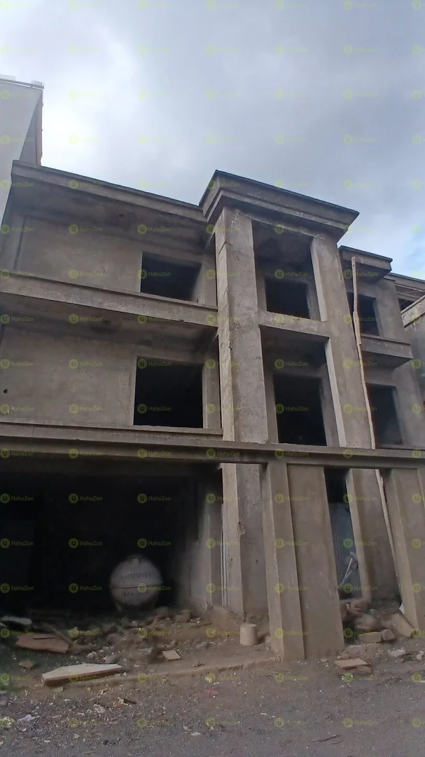 200 ካሬ የሚሸጥ ቤት በአያት