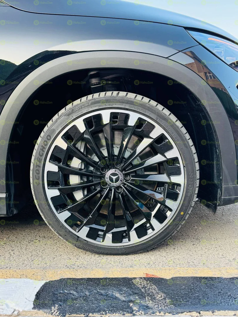 2024 Model-Mercedes-Benz EQE 500