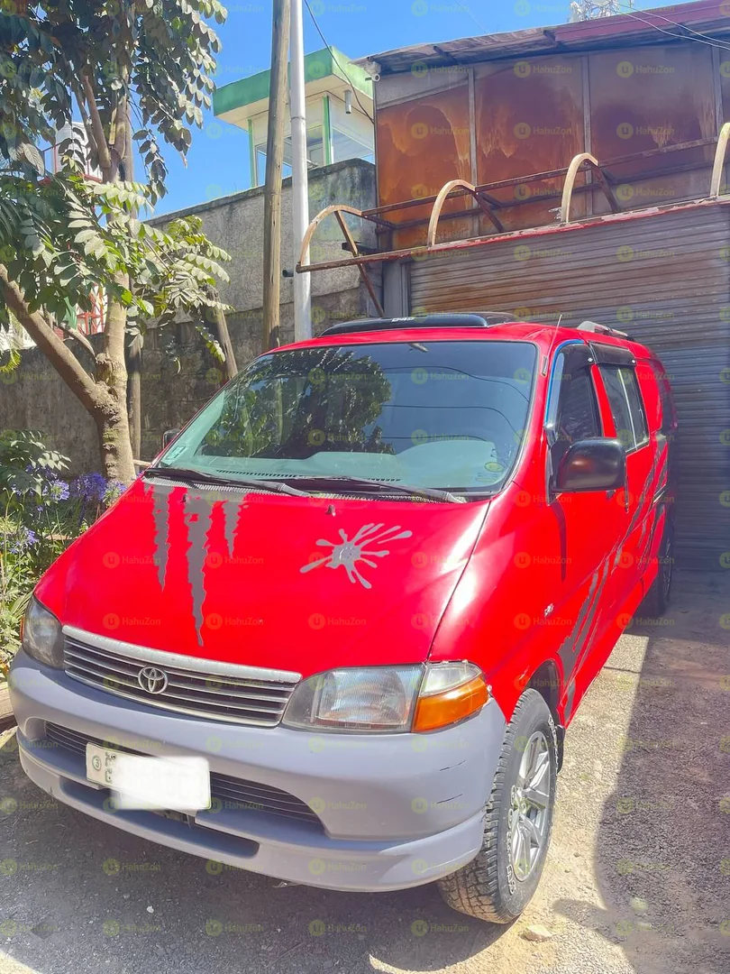 2005 Model-Toyota D4D Half Van