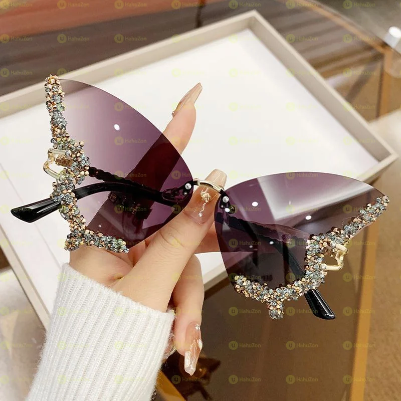 Classic Women's Sunglasses