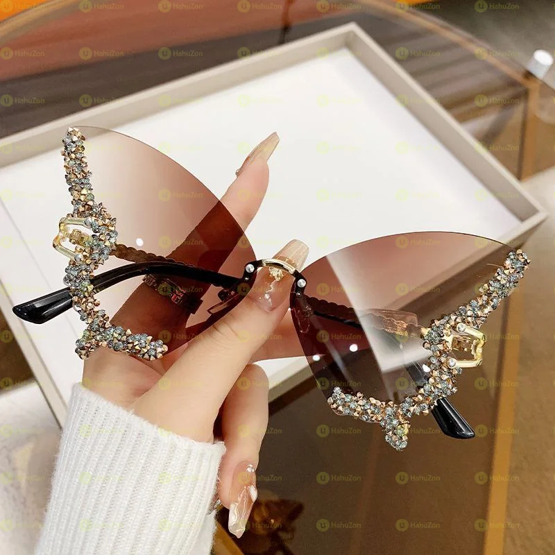 Classic Women's Sunglasses