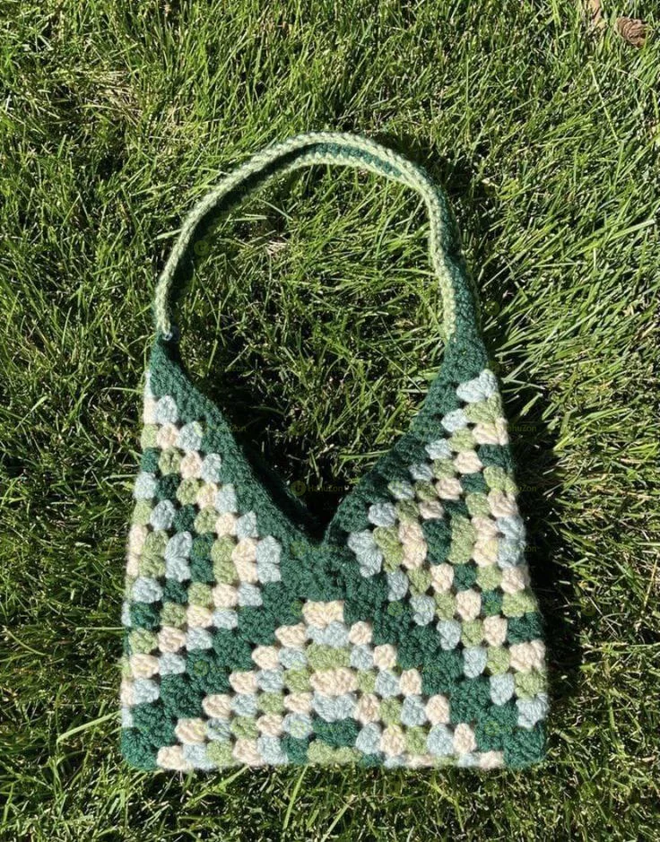 Cute Crocheted Middle Sized Tote Bag