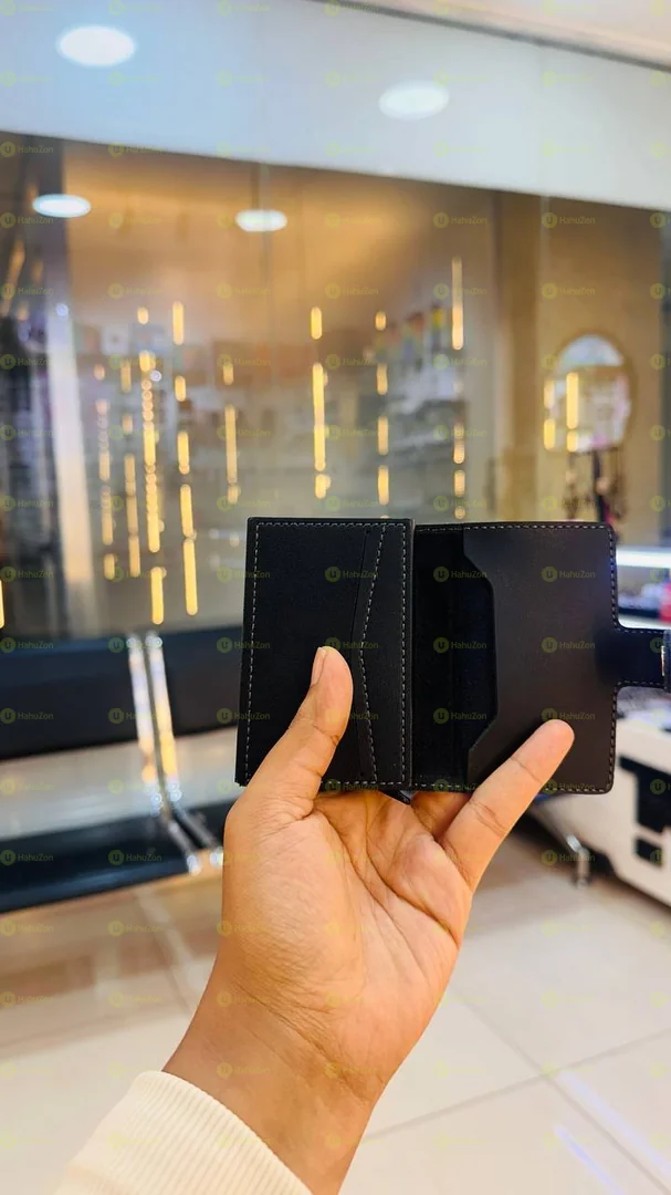 Automatic Card Holder