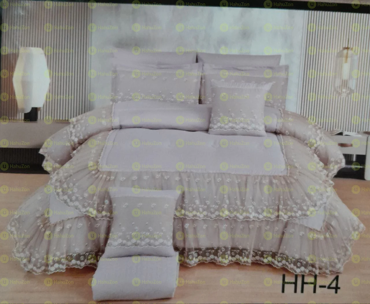 8 Pcs Comforter Set