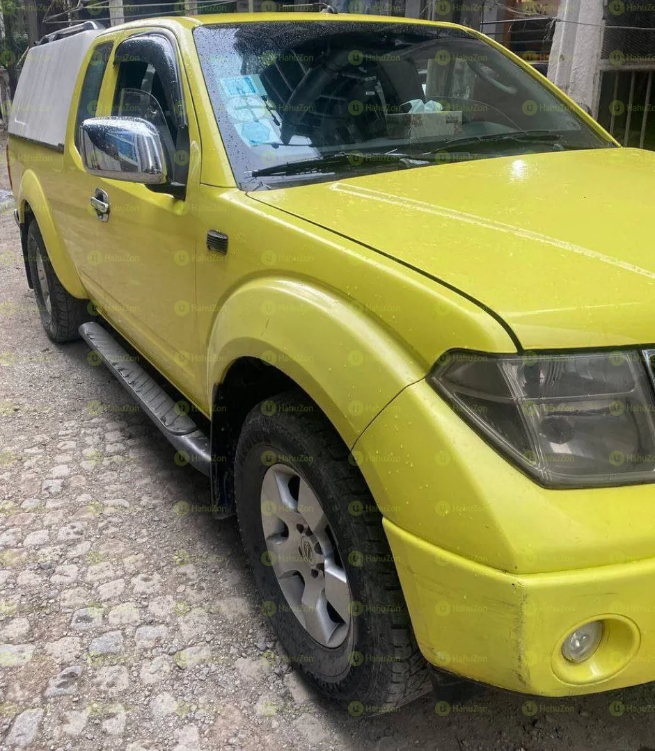 2006 Model-Nissan Navara