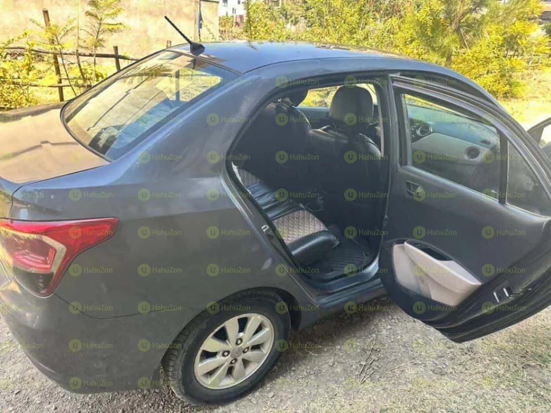 2015 Model-Hyundai Grand i10