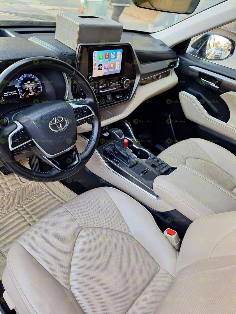 2023 Model-Toyota Highlander