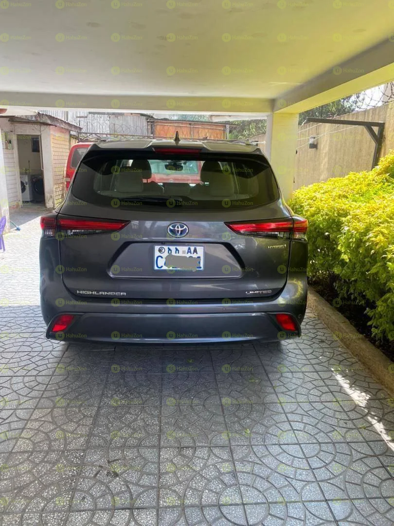 2023 Model-Toyota Highlander