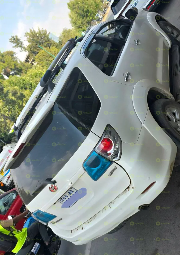 2009 Model-Toyota Fortuner