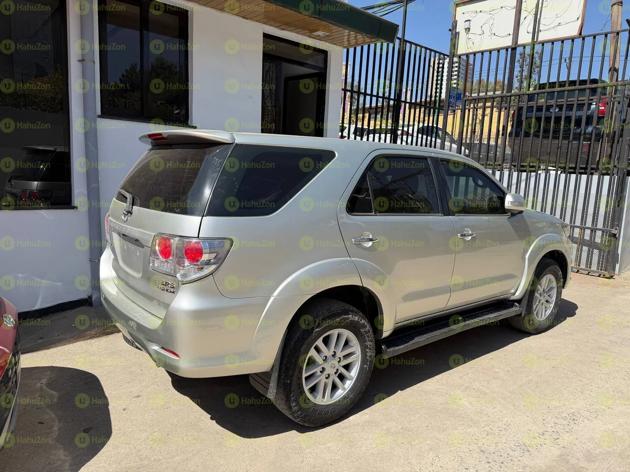 2013 Model-Toyota Fortuner