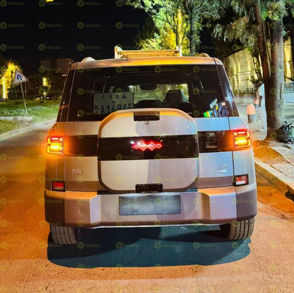 2025 Model-BYD Leopard Titanium 7 PHEV