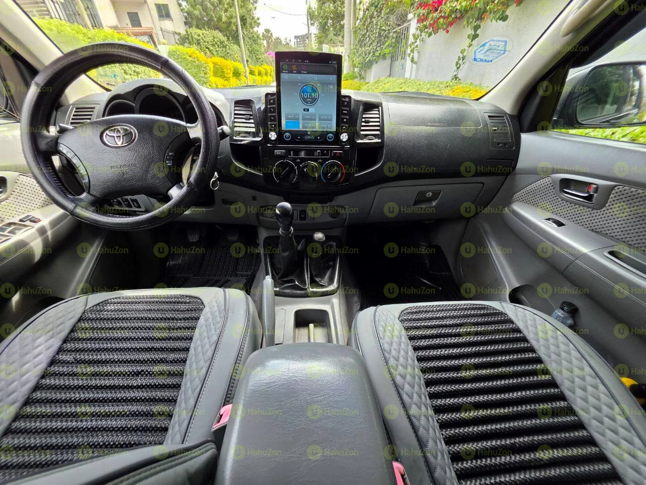 2009 Model-Toyota Hilux Double Cab