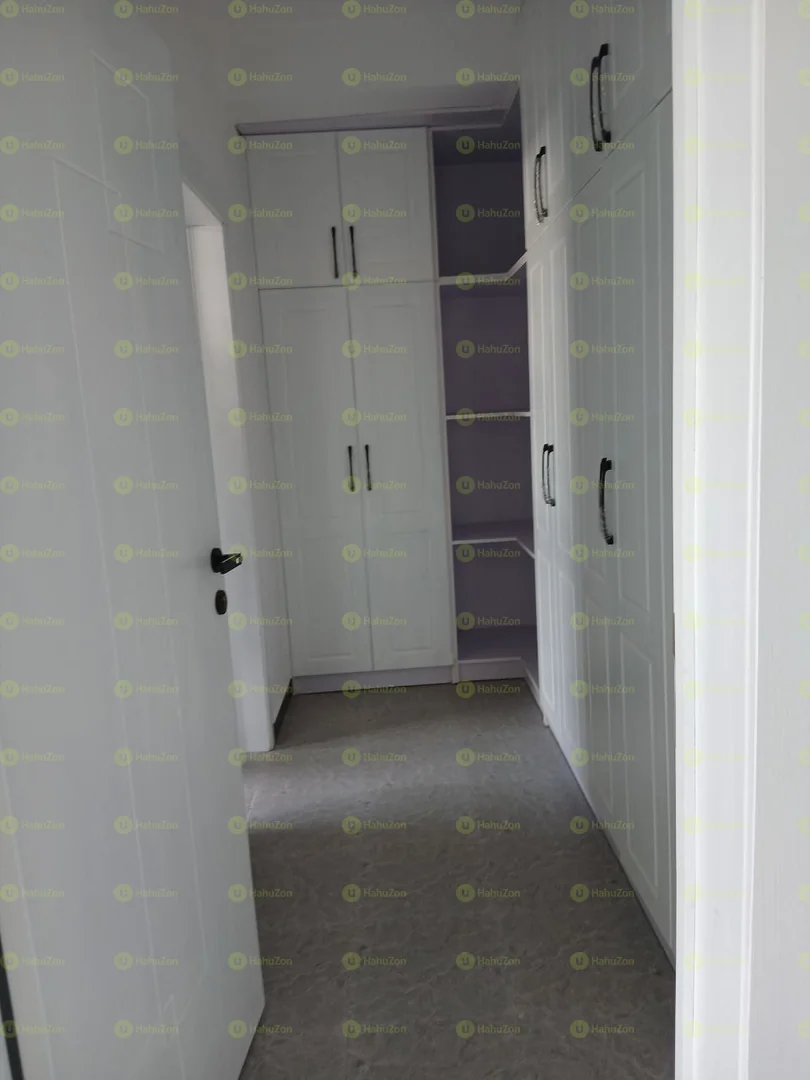 225 ካሬ የሚሸጥ G+2 ቤት በአያት