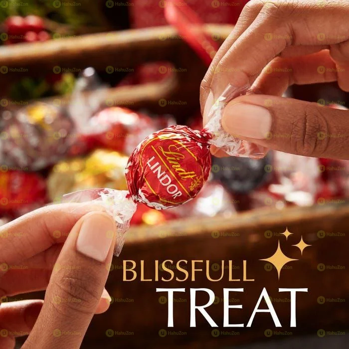 Lindt LINDOR Assorted Chocolate Truffles Box 337 Grams