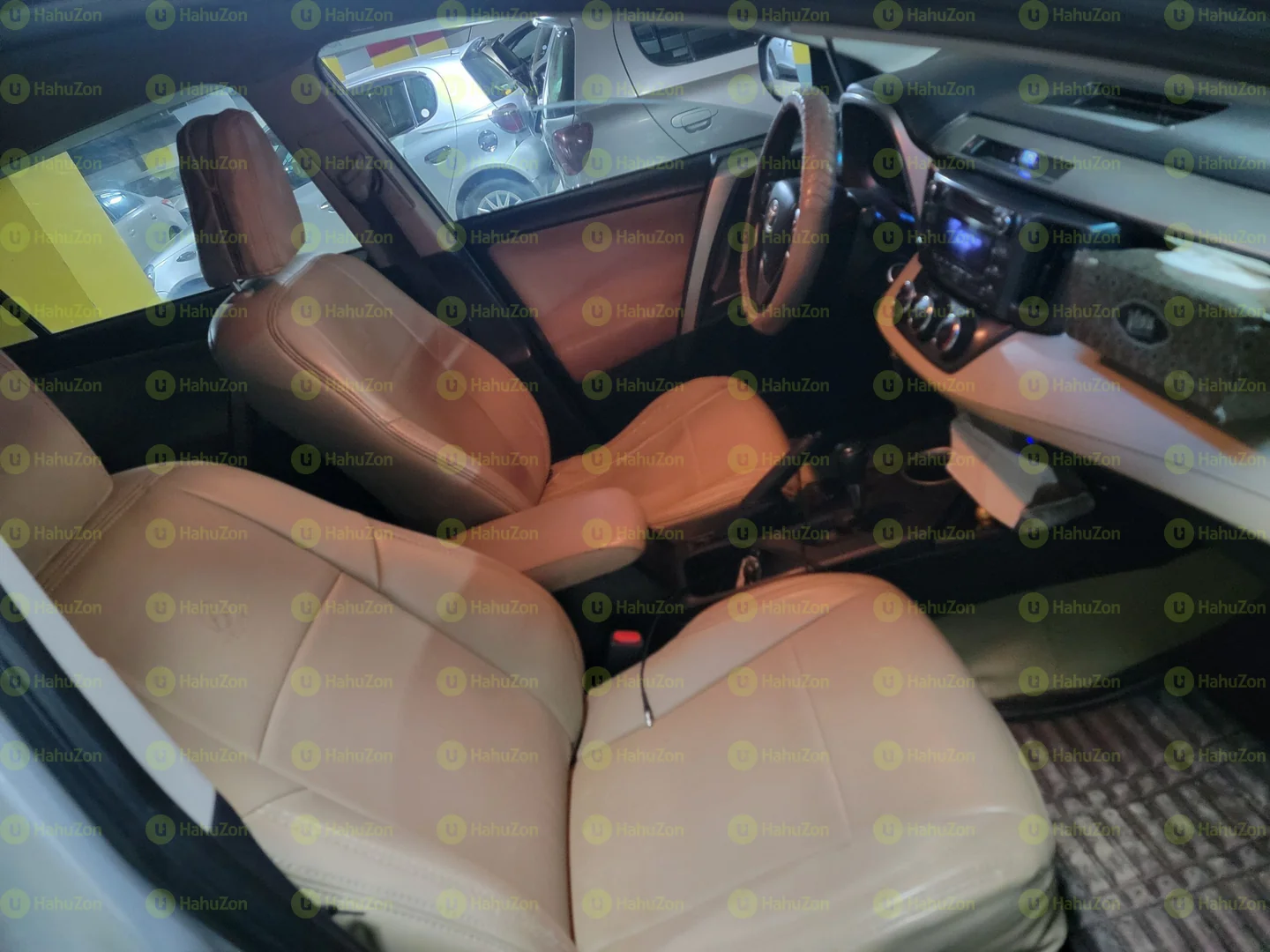 2015 Model-Toyota Rav4