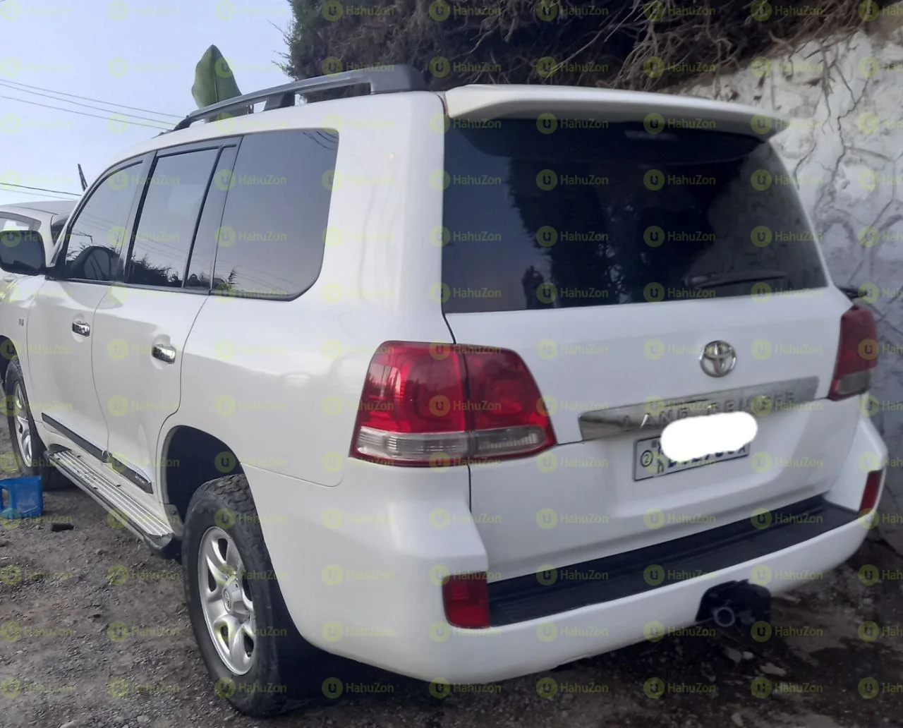 2008 Model-Toyota Landcruiser V8
