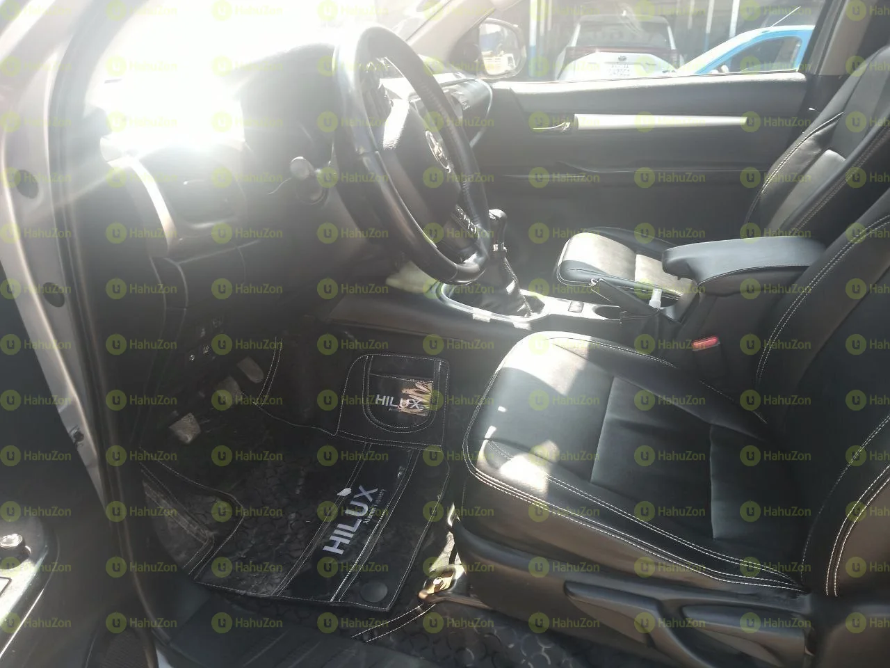 2018 Model-Toyota Revo Hilux Kin Cab