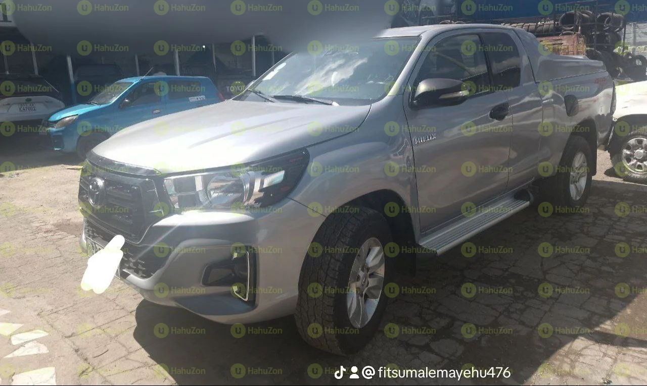 2018 Model-Toyota Revo Hilux Kin Cab