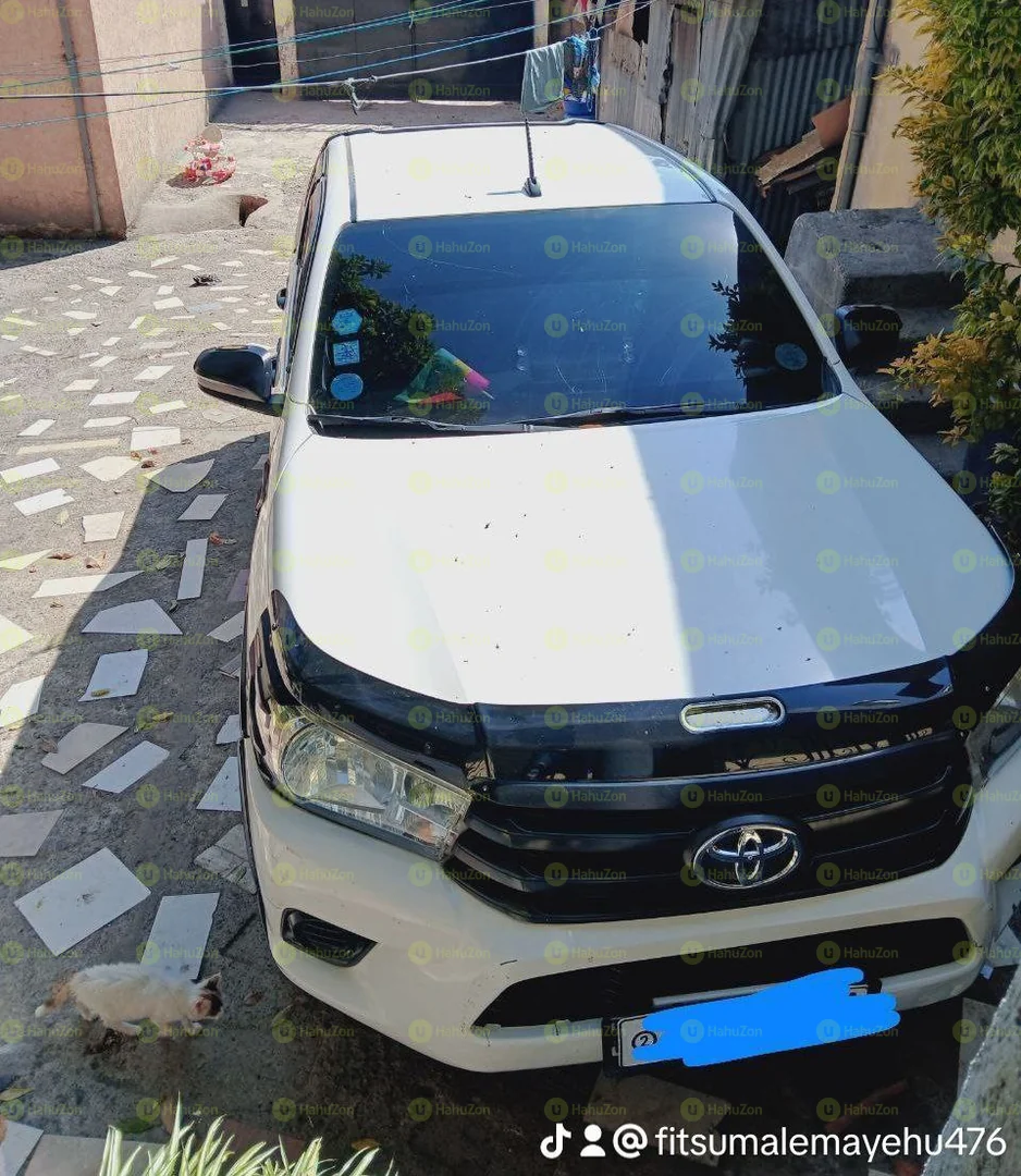 2019 Model-Toyota Hilux Revo