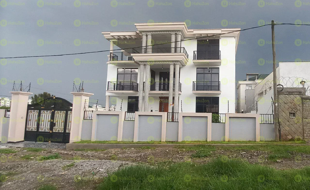 500 ካሬ የሚሸጥ G+2 ቤት በአያት