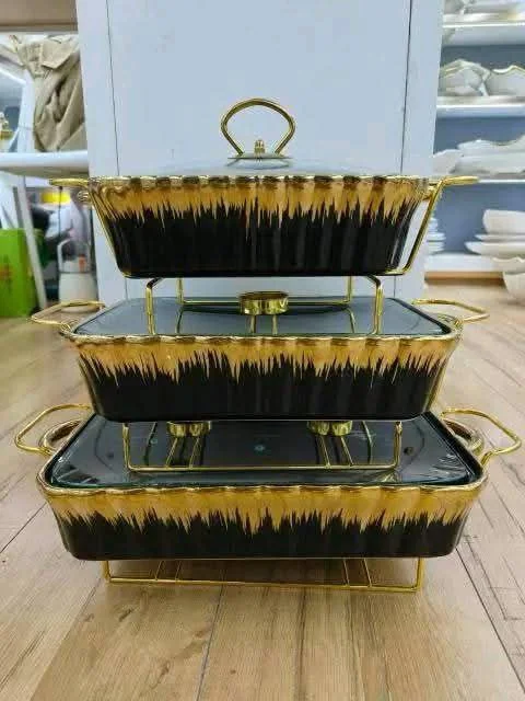 ከሴራሚክ የተሰራ የወጥ ማቅረቢያ