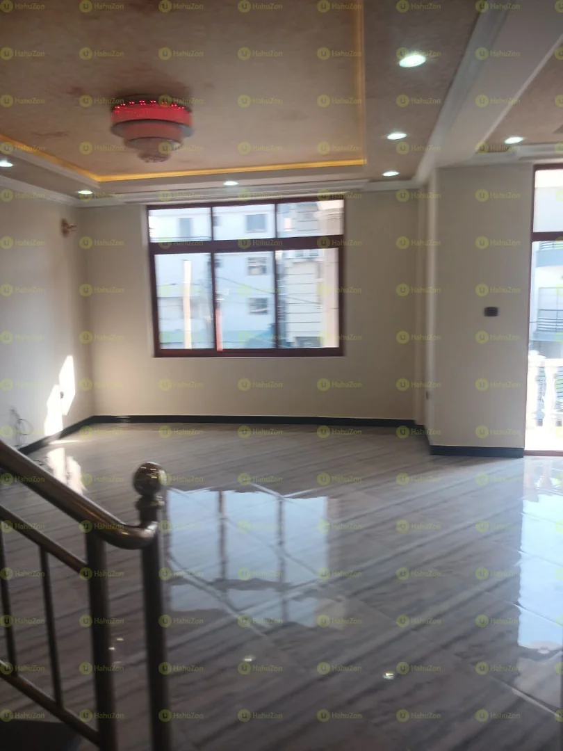 165 ካሬ የሚሸጥ G+3  ቤት በአያት