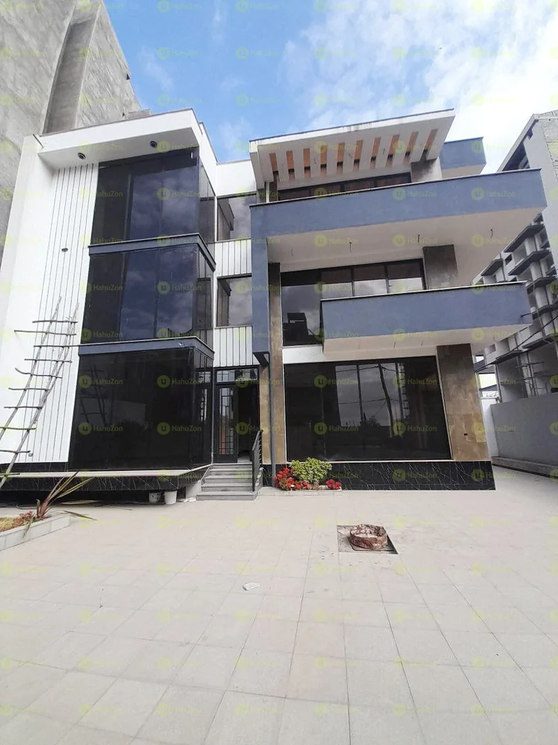 90 ካሬ የሚሸጥ ዘመናዊ G+3+ terace መኖርያ ቤት በአያት