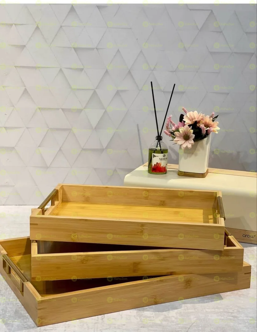 ባለ ሶስት ባምቦ ሰርቪስ