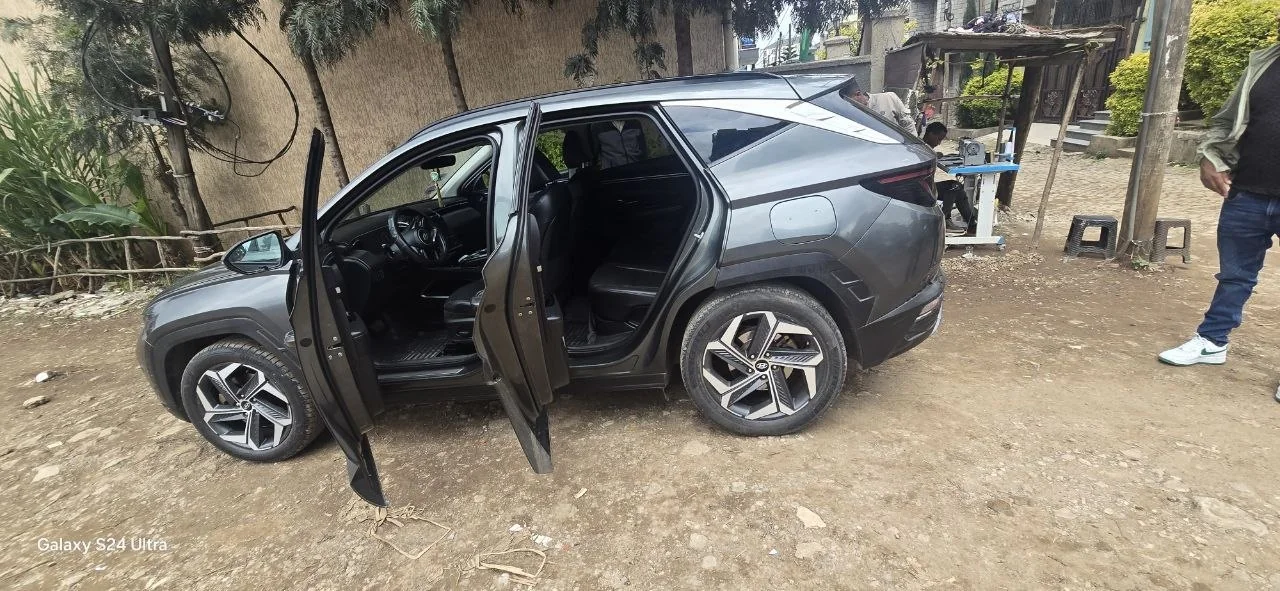 2021 Model-Hyundai Tucson