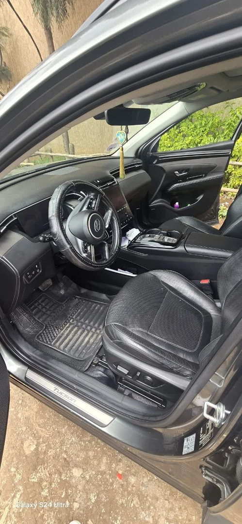 2021 Model-Hyundai Tucson