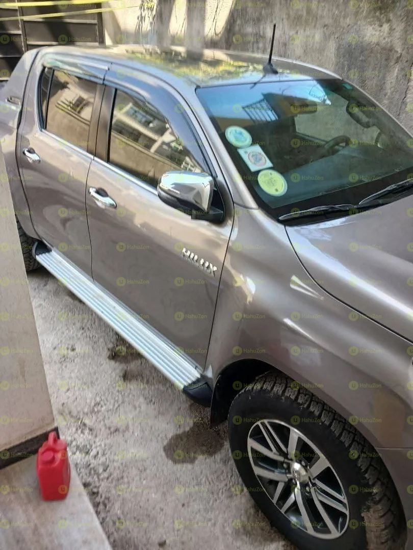 2019 Model-Toyota Revo Double Cap