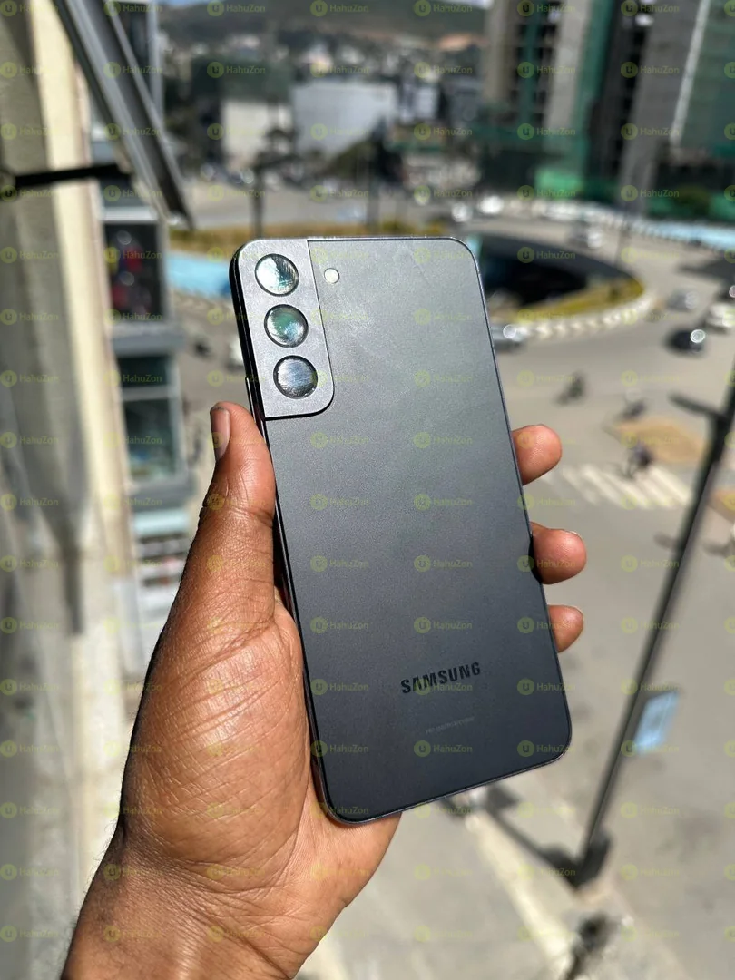 Samsung Galaxy S22 Plus