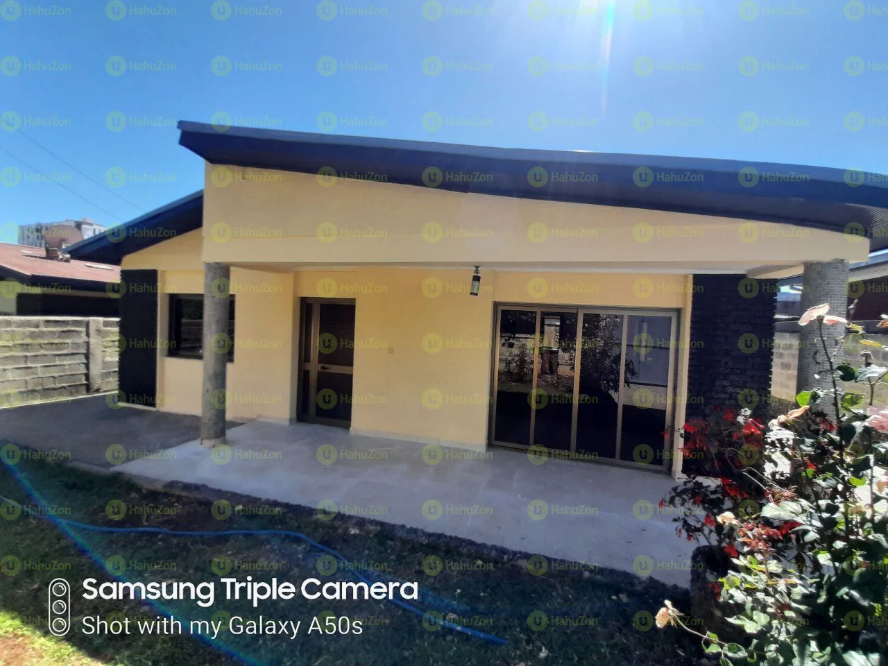 300 ካሬ የሚሸጥ ቤት በአያት