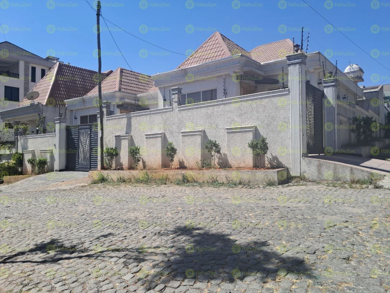 150 ካሬ የሚሸጥ ቦታ በአያት መሪ