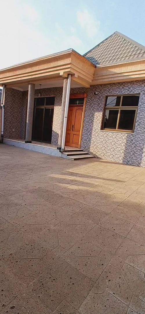 250 ካሬ የሚሸጥ ቪላ ቤት በአያት