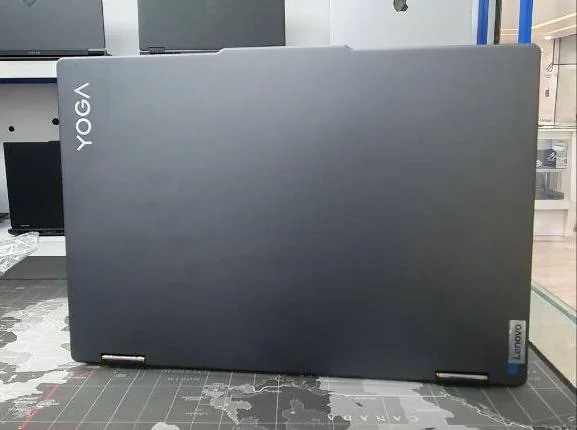 Lenevo yoga 7 2 in 1  Intel Core Ultra 7 155U Laptop