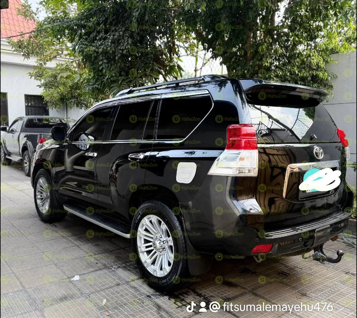 2013 Model-Toyota Landcruiser Prado