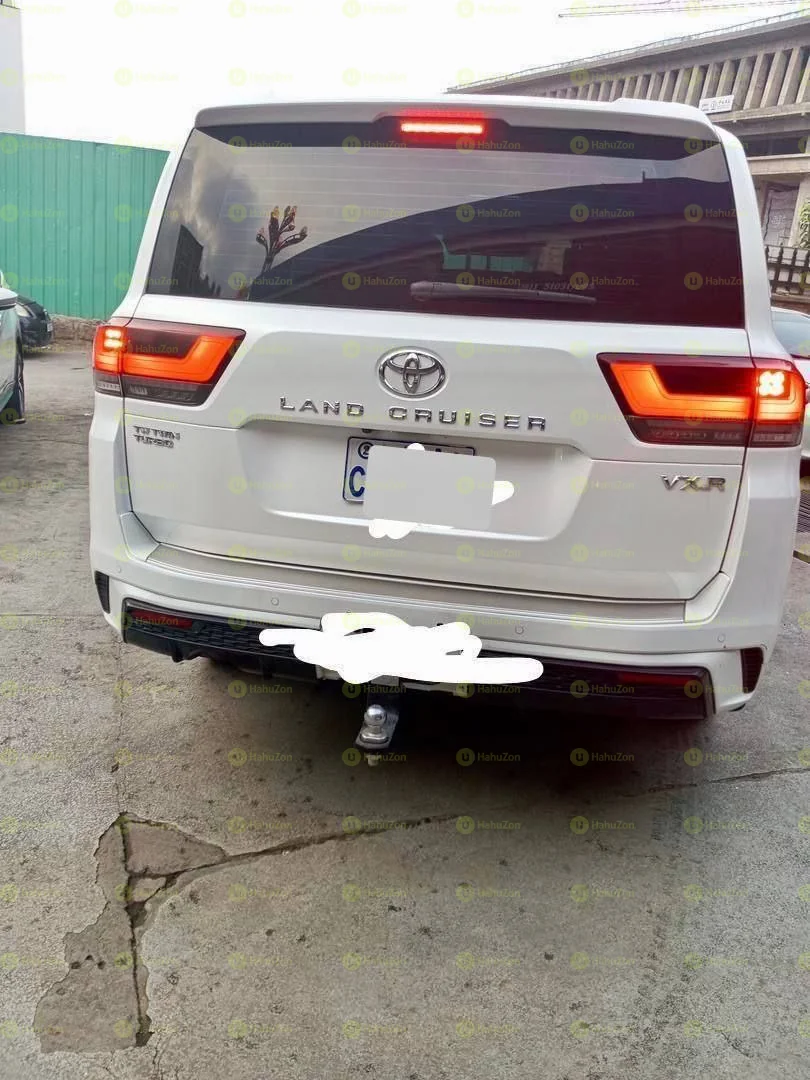 2023 Model-Toyota LandCruiser V6 VX.R