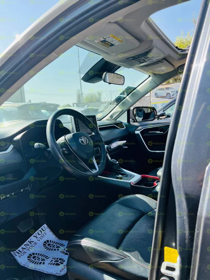 2020 Model-Toyota Rava 4